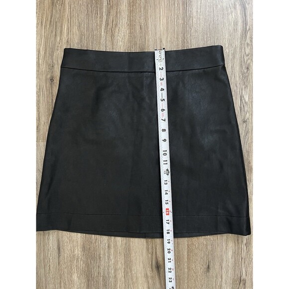 J Crew Black Faux Leather A-Line Mini Skirt Size 8 - Picture 6 of 7